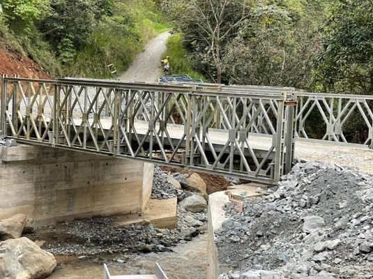 Contrat dépisté Bailey Bridge Prefabricated Galvanized Steel de la charge 50t